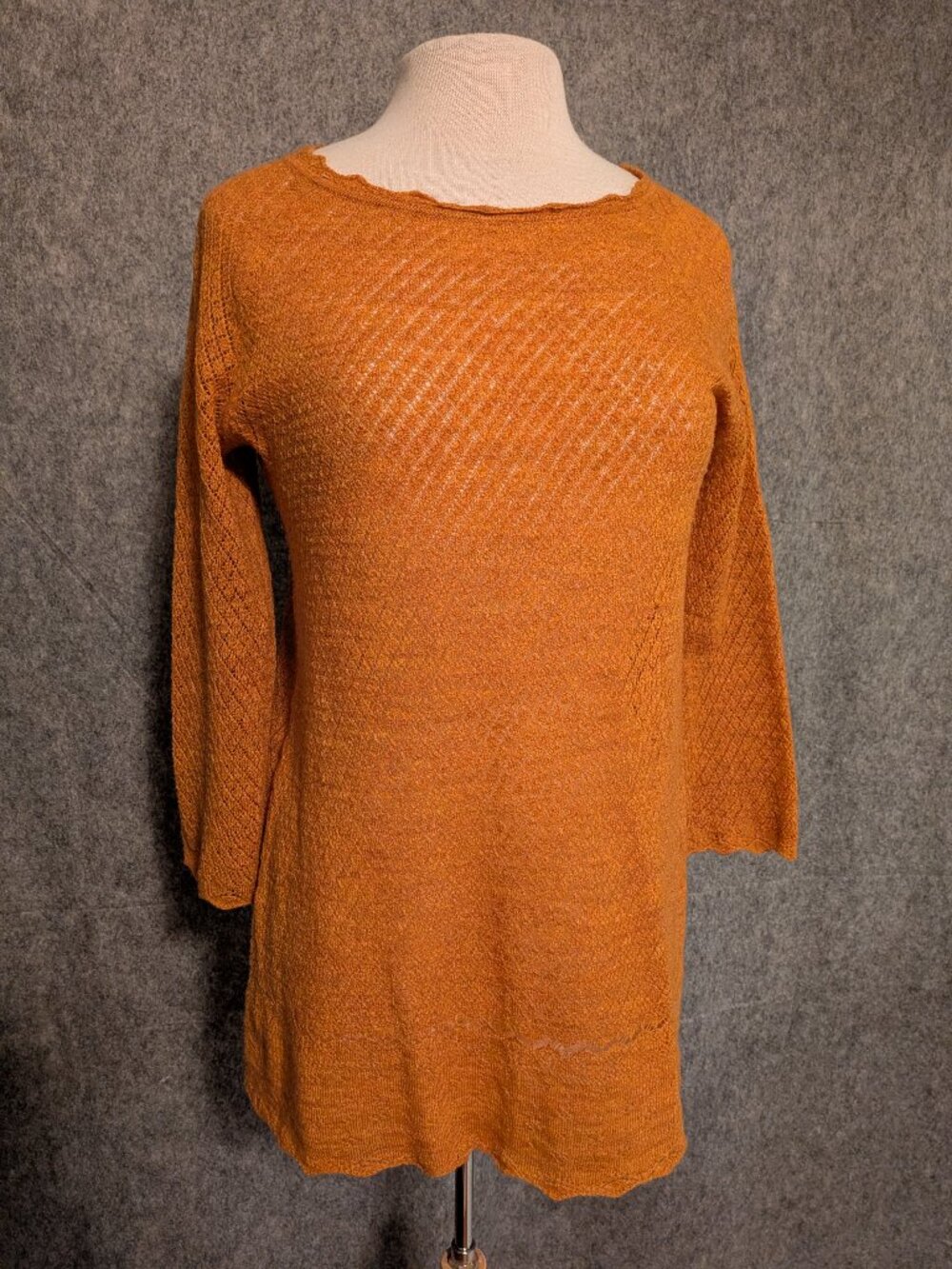 Anthropologie Moth Open Weave Delicate Sweater Size Large Exposed Back Zipper in